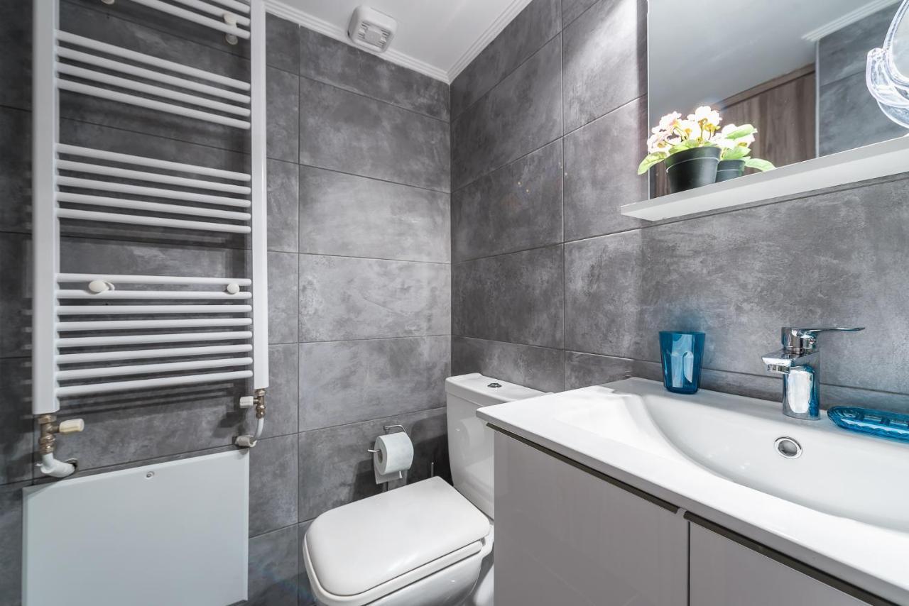 Stylish Home In Koukaki By Cloudkeys Афины Экстерьер фото